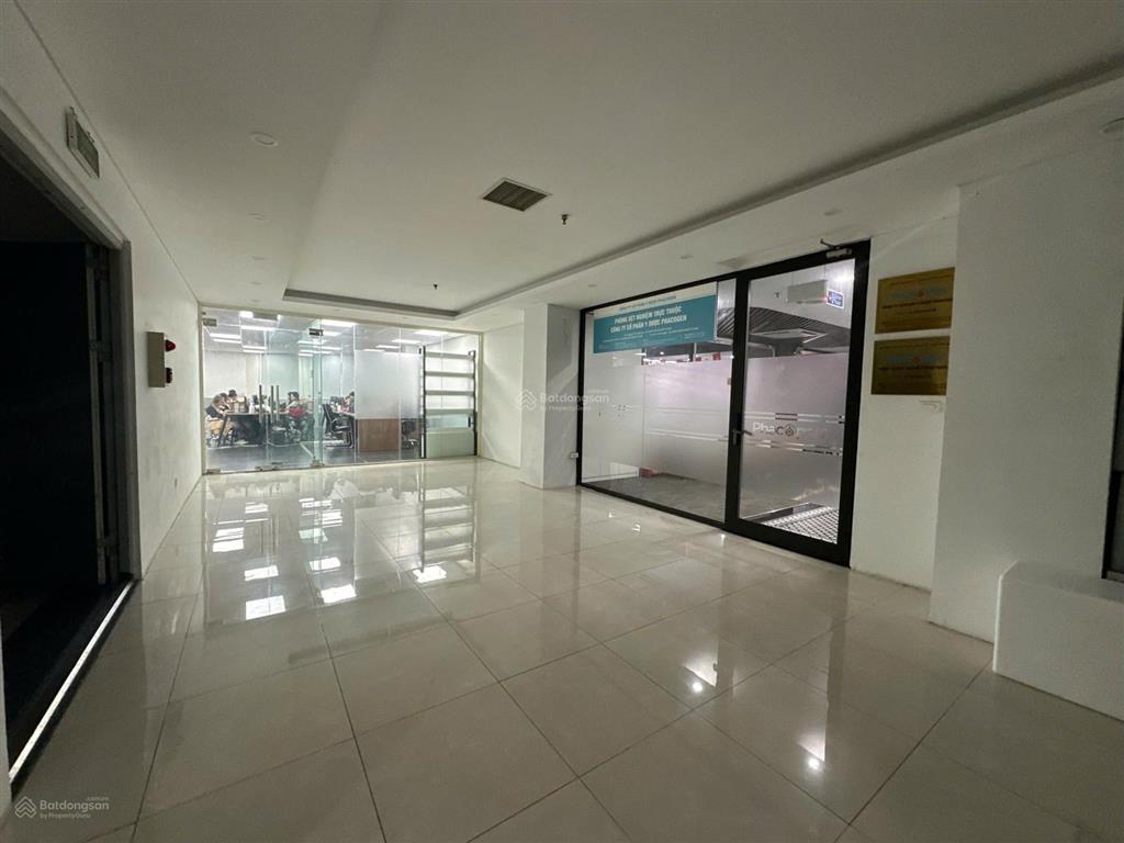 Bán shophouse tầng 2 mặt phố phạm ngọc thach, đống đa 1933m2, sổ đỏ lâu dài, giá 229.9 tỷ.