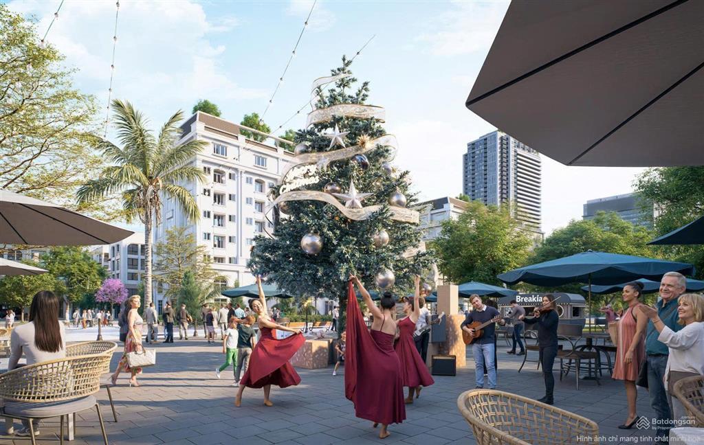 Nhà phố mặt đường huyết mạch hoàng quốc việt chỉ vài bước chân là vịnh biển