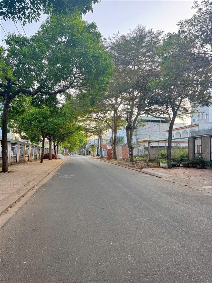Bán kho 240m2, mặt tiền trương quang tuân, thành phố buôn ma thuột
