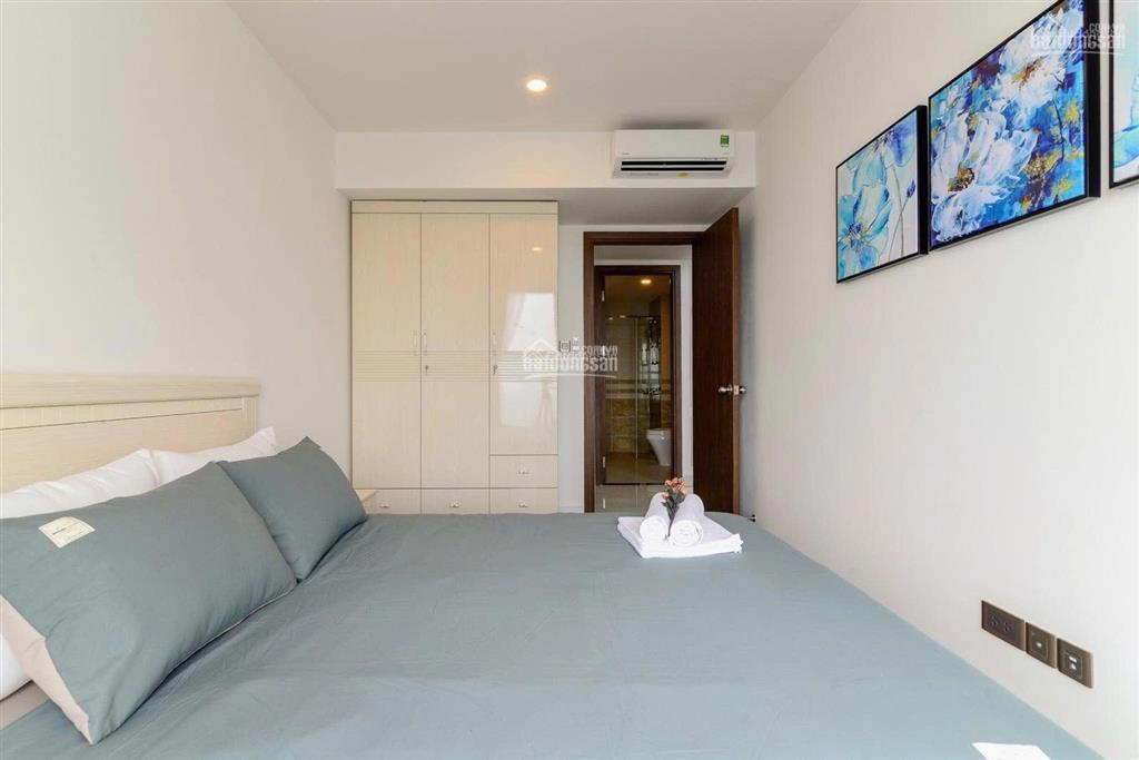 Cần cho thuê nhanh căn hộ 2pn  2wc saigon royal quận 4 giá rẻ.  0909 024 ***