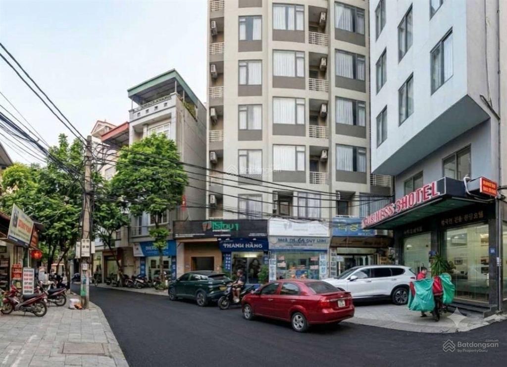 Nhà 4 tầng thang máy 55m2, nội thất mới, ngõ thông với khu đô thị mĩ đình 1, kinh doanh các loại