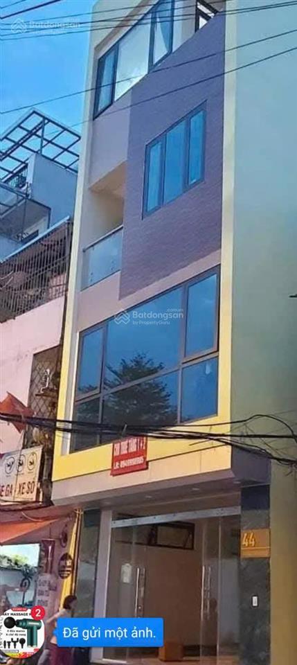Cho thuê nhà tầng 1 và tầng 2 mặt phố đặng tiến đông