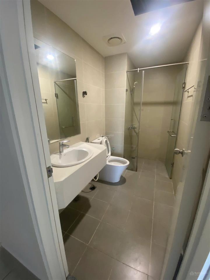 Cho thuê căn 2 ngủ, full đồ siêu đẹp tòa n01, giá cực tốt