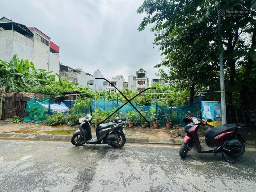 Chính chủ bán đất phúc lợi ô tô vào đất 2 thoáng giá nét 6,1 tỷ