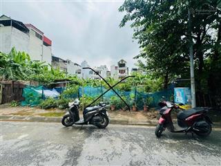 Chính chủ bán đất phúc lợi ô tô vào đất 2 thoáng giá nét 6,1 tỷ