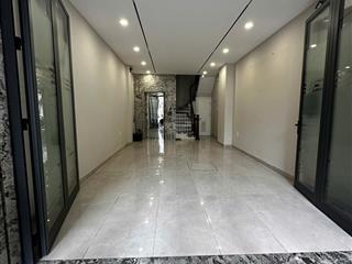 Bán nhà phố mai phúc 7 tầng thang máy, ô tô tránh, kinh doanh tốt, nhỉnh 15 tỷ