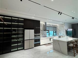 Cho thuê cặp penthouse vừa hoàn thiện xong nội thất luxury