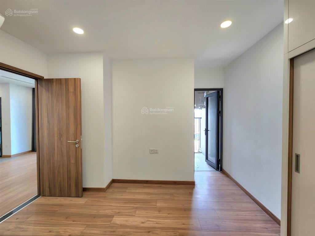 Bán căn 2pn view quận 1 pháo hoa  chủ nhà cắt lỗ 5,25 tỷ  để thương lượng thêm giá
