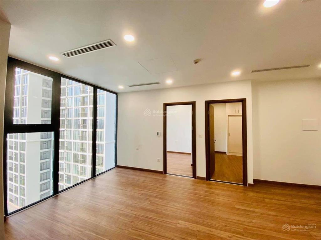 Bán căn 2pn view quận 1 pháo hoa  chủ nhà cắt lỗ 5,25 tỷ  để thương lượng thêm giá