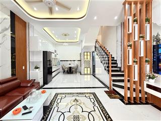 [vip] nhà kế bên quận 1 dành cho gia đình 6 người, đường điện biên phủ