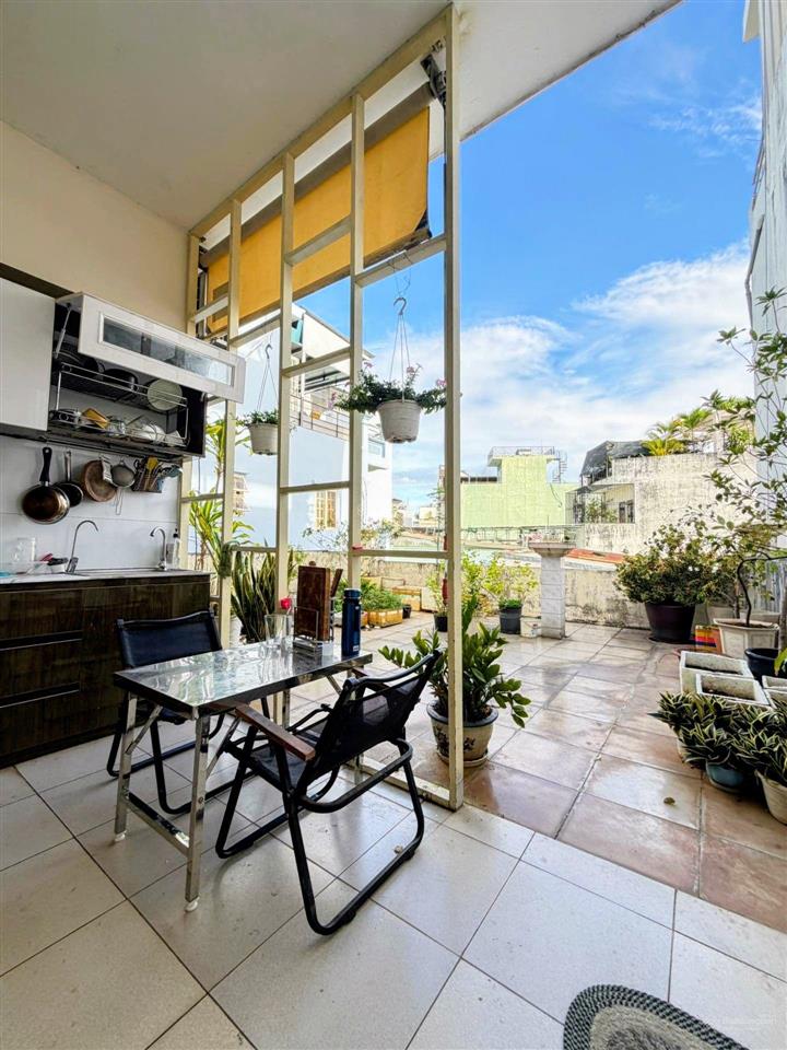 [hot] cơ hội đầu tư hiếm có  nhà ngang khủng 5.8m, dòng tiền 280 triệu/năm