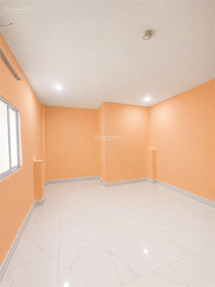 [vip] nhà mặt tiền kinh doanh  ngay trung tâm quận 1 đường trần quang khải