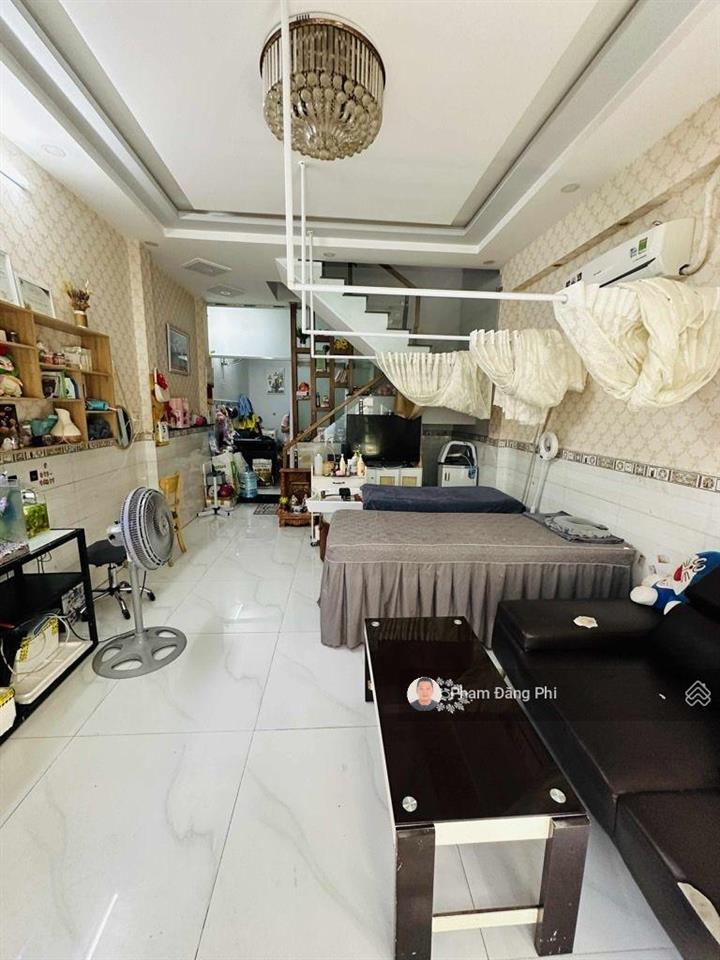 Trung tâm gò vấp  sát hẻm xe hơi  ngang chuẩn 4m  sổ nở hậu tài lộc  khu xây dựng cao tầng.