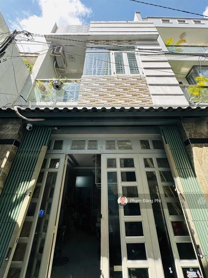 Trung tâm gò vấp  sát hẻm xe hơi  ngang chuẩn 4m  sổ nở hậu tài lộc  khu xây dựng cao tầng.