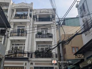 Hẻm ô tô  nhà có lề đường 4m  ngay giga mall  sát phạm văn đồng  khu vực đang phát triển mạnh