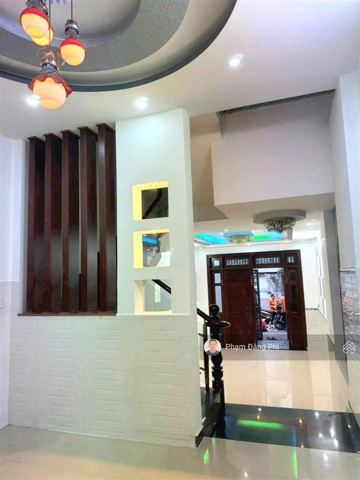 Nhà thiết kế tân cổ điển  mới đẹp  hẻm nhựa ô tô  khu riêng biệt chỉ 6 căn.