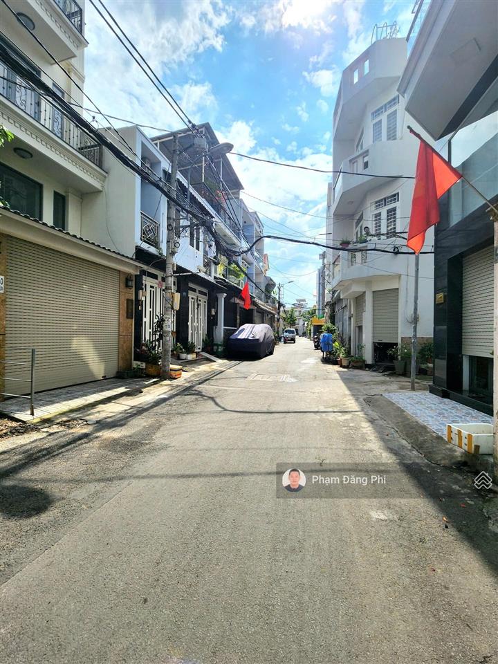 Nhà thiết kế tân cổ điển  mới đẹp  hẻm nhựa ô tô  khu riêng biệt chỉ 6 căn.
