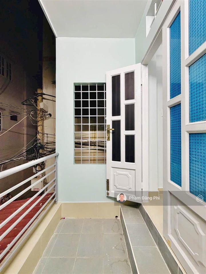 Nhà lô góc  3 mặt hẻm nhựa thông thoáng  ngay bệnh viện 175, công viên gia định, sân bay tsn.