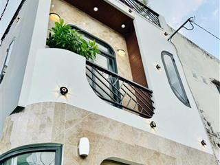 Trục đường phạm văn đồng  gần công viên gia định, bệnh viện 175, sân bay tân sơn nhất