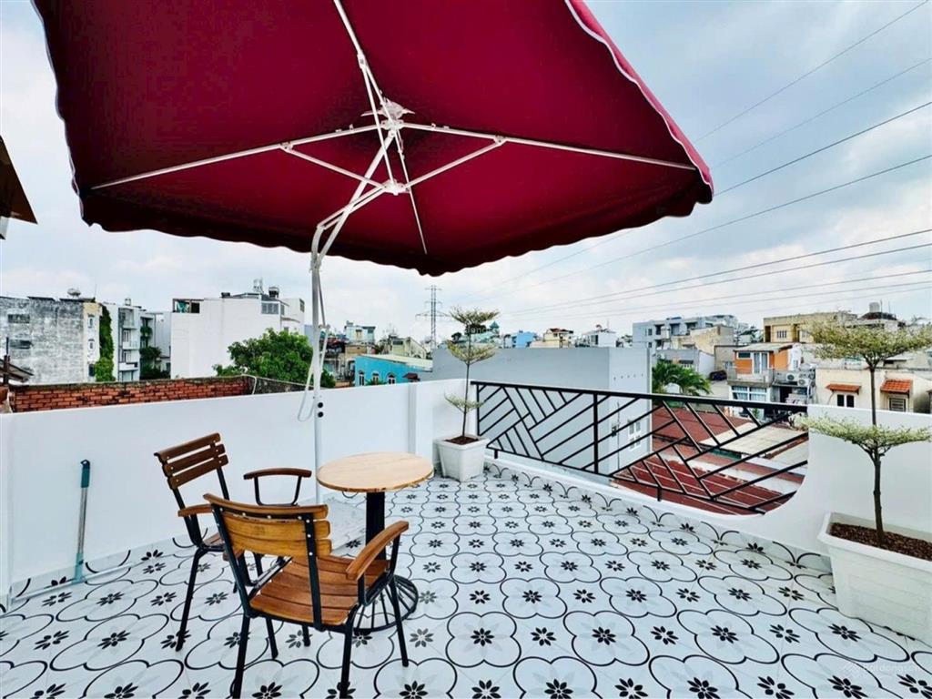 Trục đường phạm văn đồng  gần công viên gia định, bệnh viện 175, sân bay tân sơn nhất