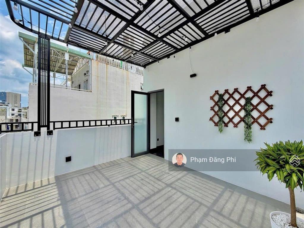 Nhà mới có thang máy  hẻm nhựa ô tô thông thoáng  khu hiếm nhà bán  sát phú nhuận.