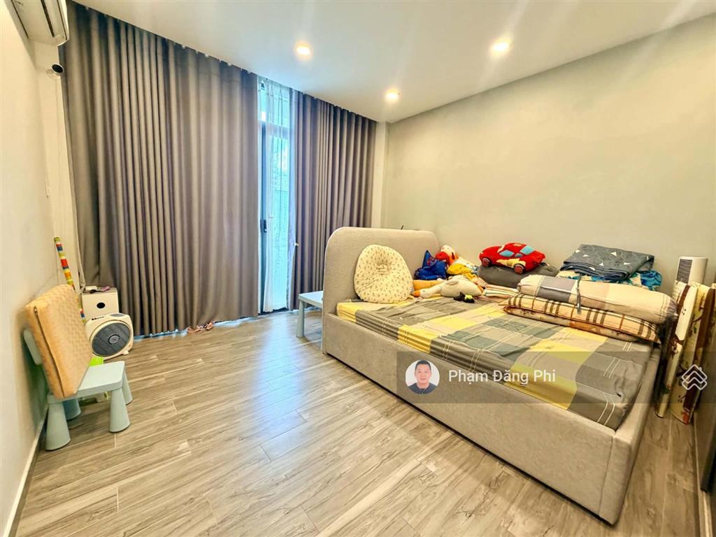 Nhà đẹp  vị trí đẹp  công viên trước nhà thoáng mát  ô tô đậu trong nhà  65m²