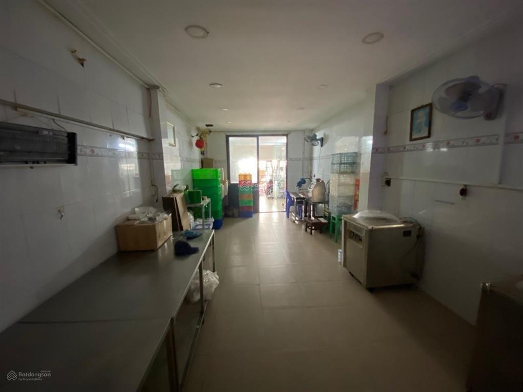Hẻm ô tô  vị trí rất đẹp  tiềm năng tăng giá mạnh trong 2 năm  thuận tiện xây mới chdv  90,4m2