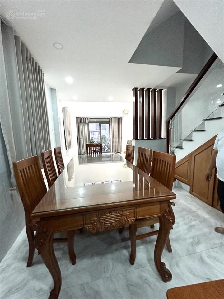 P. tân hưng, hoàng trọng mậu q7, nhà mới 4 tầng, xe hơi ngủ trong nhà, dt 4.2m x 15m, chỉ nhỉnh 11