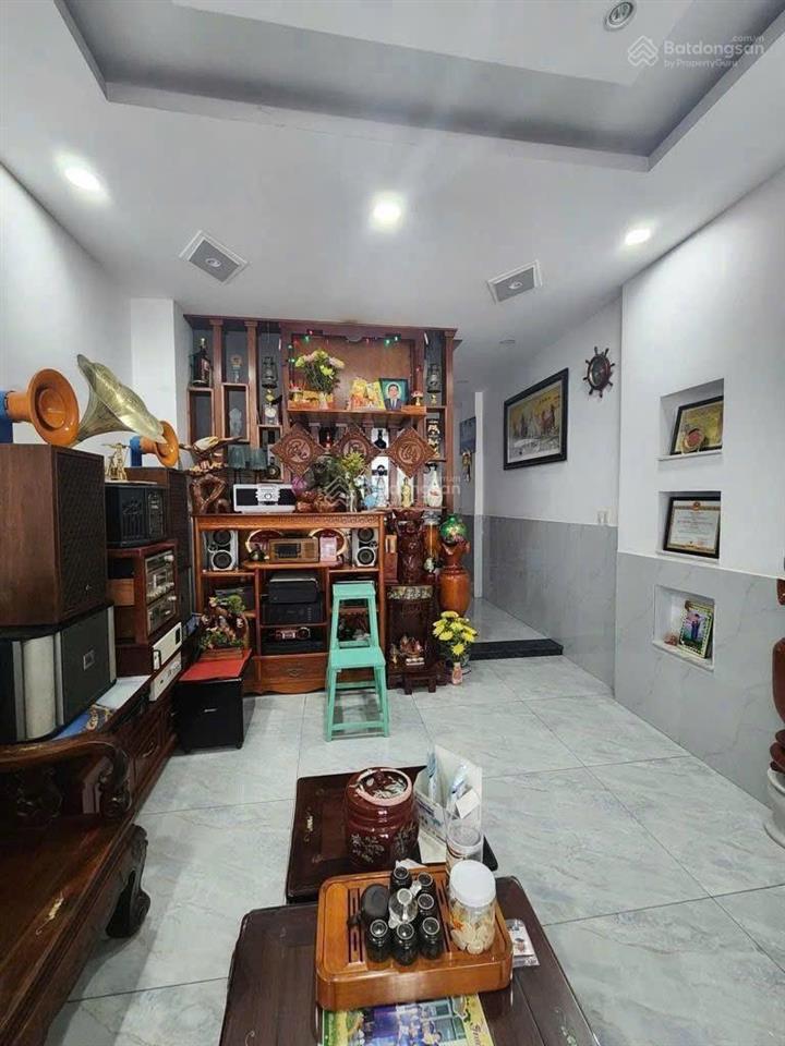 Bán nhà hẻm xe hơi 6m, 3 tầng 4pn, 4,4x20m, ô tô ngủ trong nhà, huỳnh tấn phát q7, chỉ 8,x tỷ