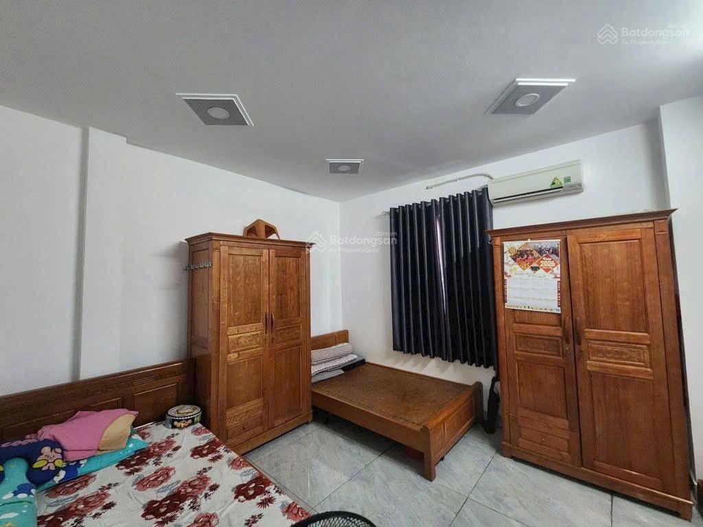 Bán nhà hẻm xe hơi 6m, 3 tầng 4pn, 4,4x20m, ô tô ngủ trong nhà, huỳnh tấn phát q7, chỉ 8,x tỷ