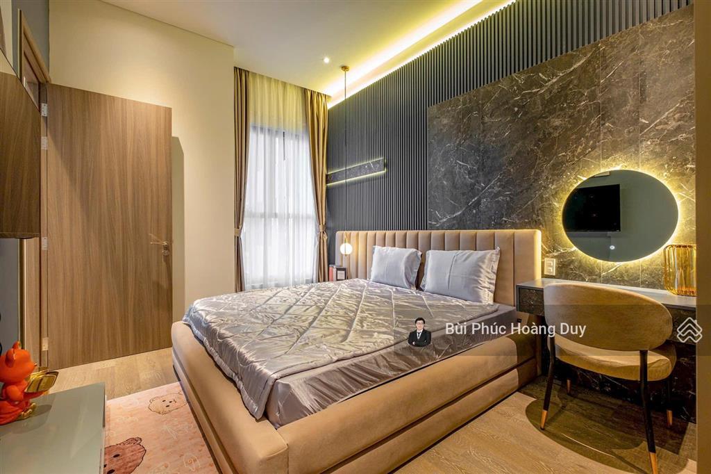 Bán căn hộ 2pn 2wc the marq 16 tỷ full nội thất