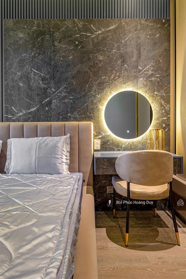 Bán căn hộ 2pn 2wc the marq 16 tỷ full nội thất