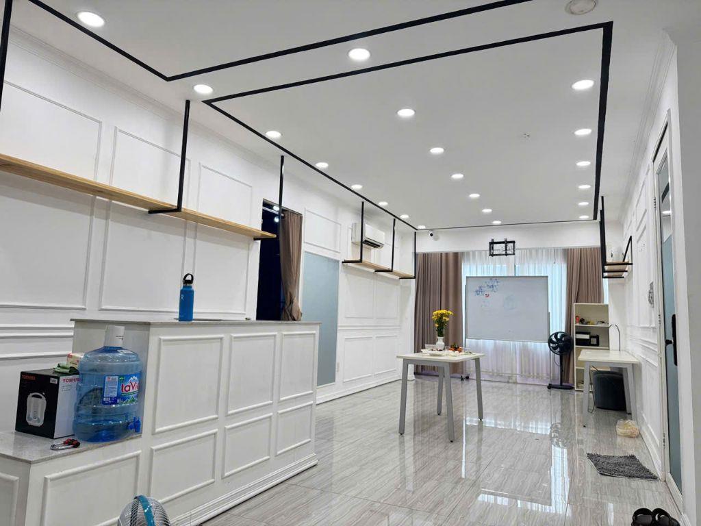 CHO THUÊ MĂT BẰNG NGAY TRUNG TÂM QUẬN 1 LÀM SHOP CTY...17TR/TH/65M2. LH:0903649102.