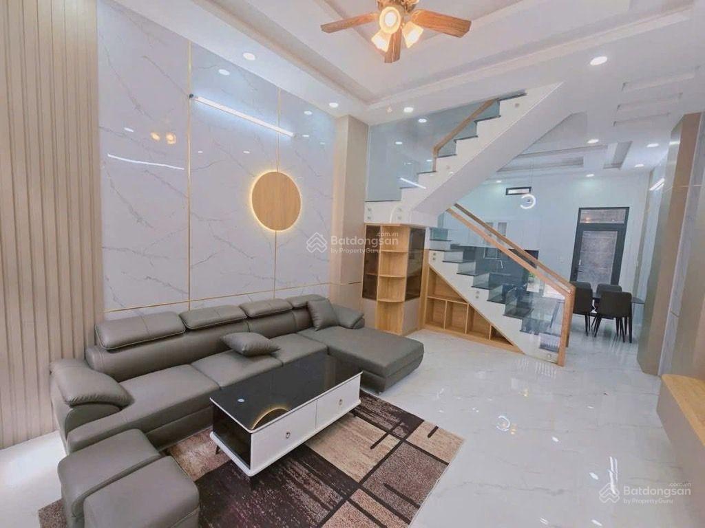 Mua nhà cho gia đình đông người? 4pn ngang 4,4m 5,3 tỷ