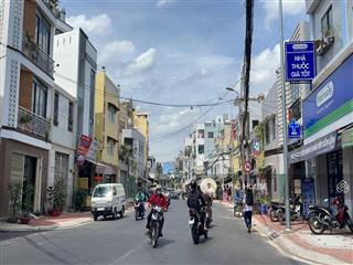 Siêu vip bình thạnh hẻm rộng rãi bùi đình tuý, cách 2 căn ra hẻm xe tải ~100tr/m2.