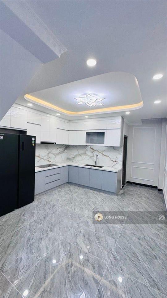 Khu vip ngay mặt tiền nguyễn thị huỳnh  nguyễn văn trỗi  nhà 5 tầng, 50m2 xây mới, hẻm oto