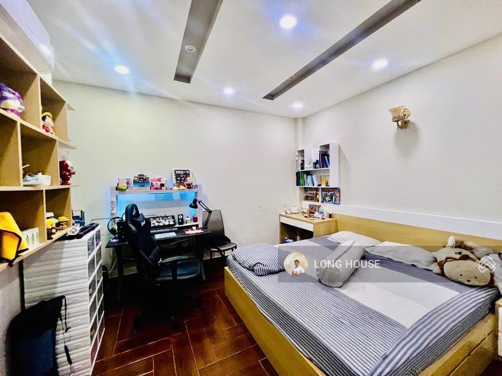 Nhà 5 tầng mới  hẻm oto vào nhà  khu phân lô  an ninh dân trí ngay nguyễn văn đậulê quang định