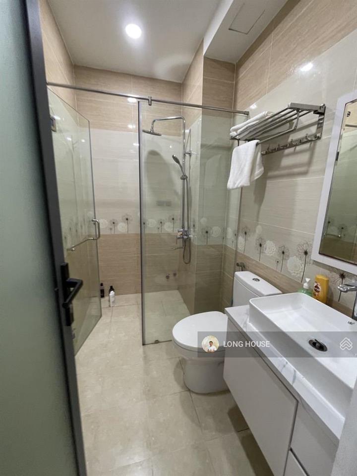 Nhà 5 tầng 3 phòng ngủ lớn hẻm oto khu phân lô đồng bộ gần học viện cán bộ chu văn an