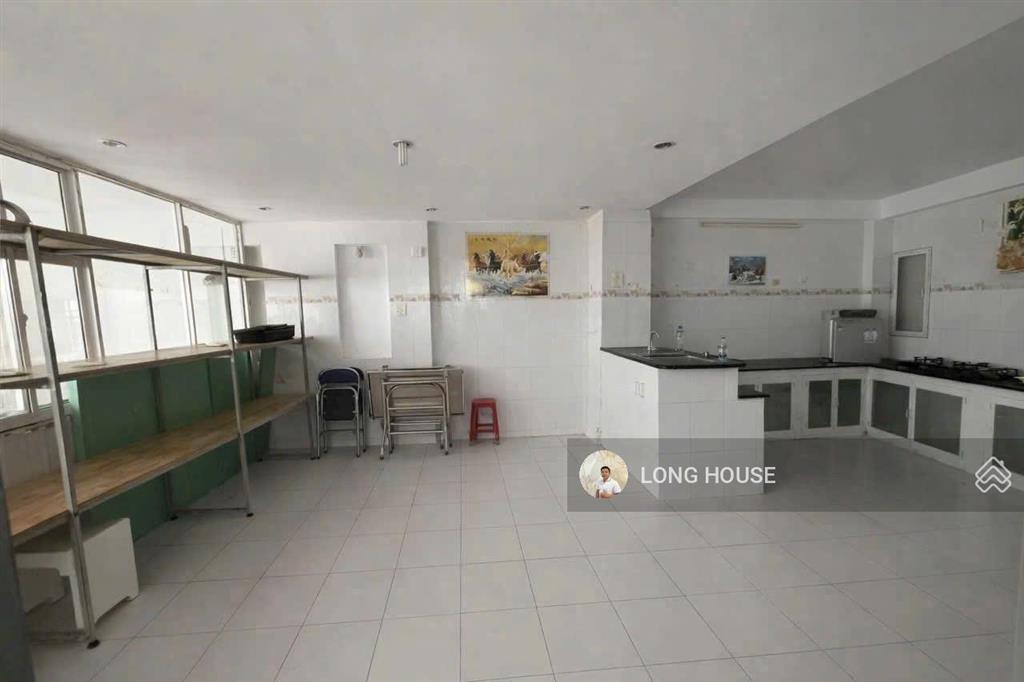 Nhà 6 tầng  68m2, sát hẻm ô tô nguyễn văn trỗi gần huỳnh văn bánh