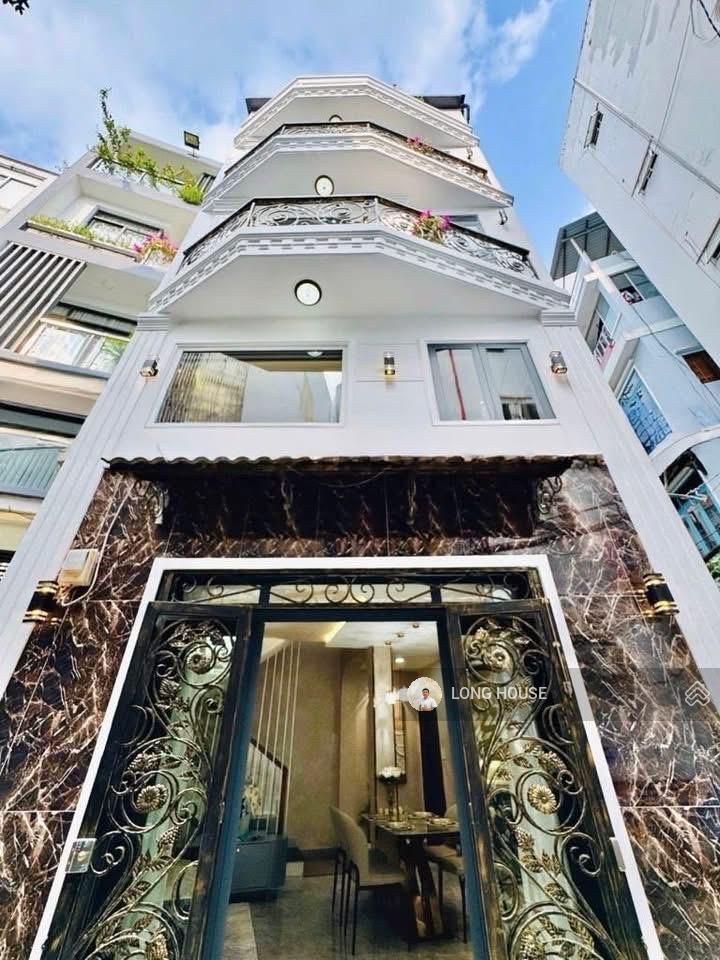 Nhà 5 tầng gần 40m2 4 phòng master nội thất luxury cách 1 căn ra mặt tiền hoa cau