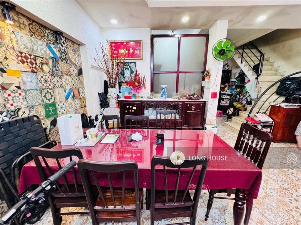 Giá tốt!!! nhà 48m2, sổ vuông hẻm oto vào nhà bùi đình tuý.