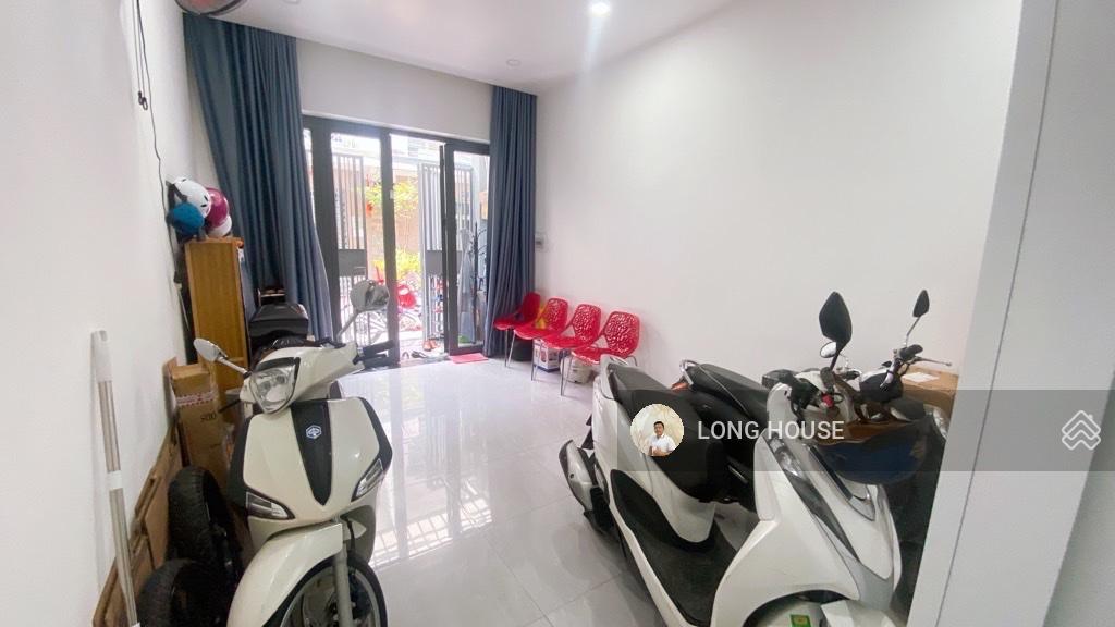 Giá tốt!!! nhà 58m2, sổ vuông, hẻm oto  lê văn sỹ ngay huỳnh văn bánh.