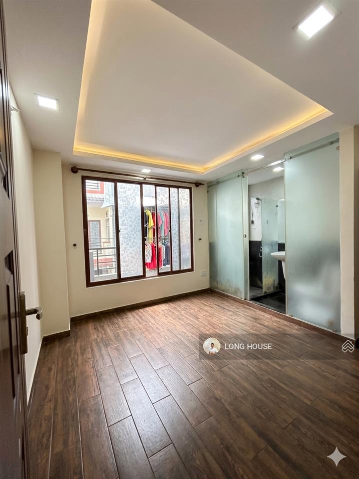 Nhà nhỏ xinh4m x 8m, 3 tầng, khu tiện nghi đáng sống  huỳnh văn bánh đặng văn ngữ.