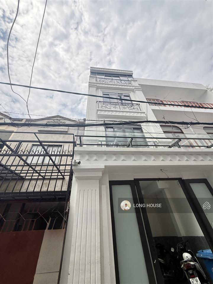 Bđs dòng tiền! nhà 5 tầng, 4x20, sổ vuông a. 4. dòng tiền gần 700tr/năm