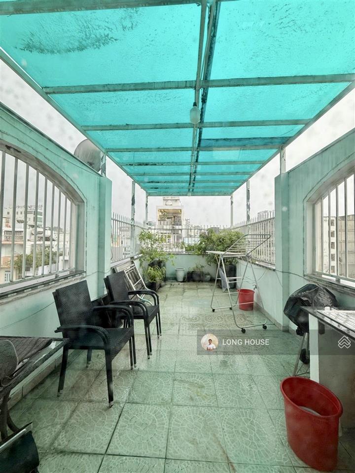 Nhà 5 tầng 70m2, oto quay đầu gần nhà, đi bộ 5 tới cầu bông  qua q.1