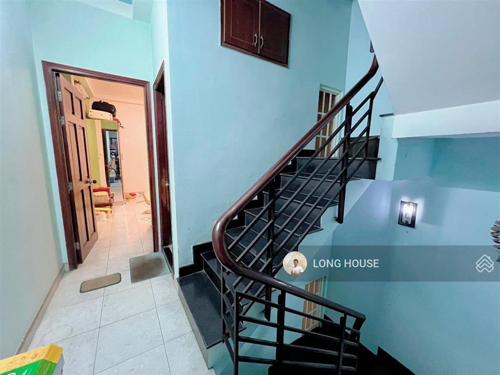 Nhà 4 tầng 57m², sổ vuông  hẻm oto  oto vào nhà p. 1 phú nhuận
