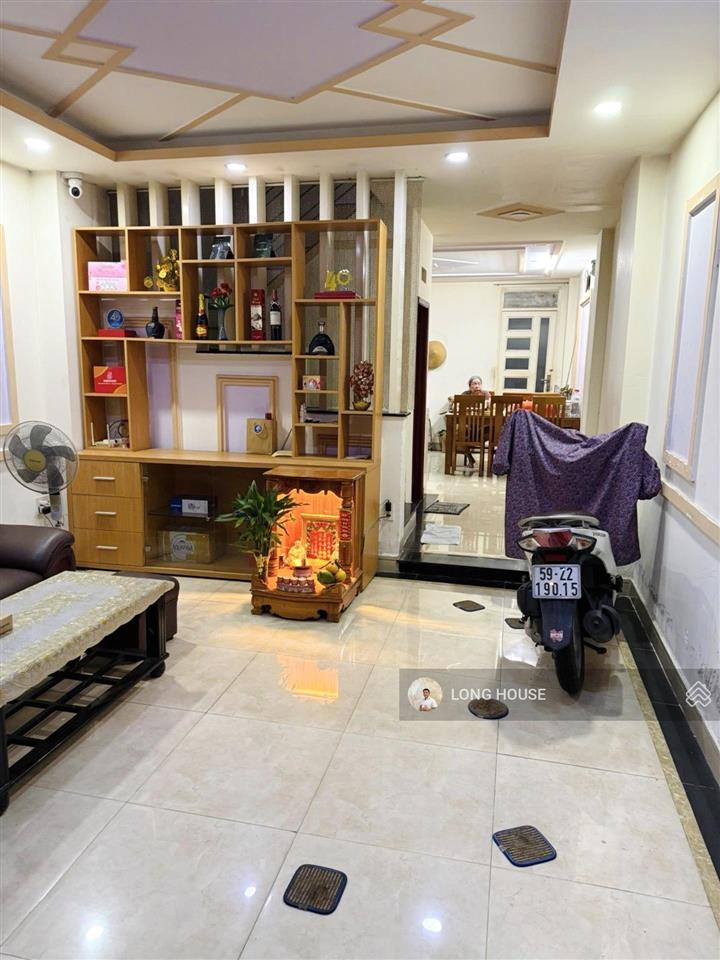 Nhà đẹp 5 tầng, 51.2m²  5 phòng ngủ, hẻm ô tô ngay nguyễn văn đậu  hoàng hoa thám