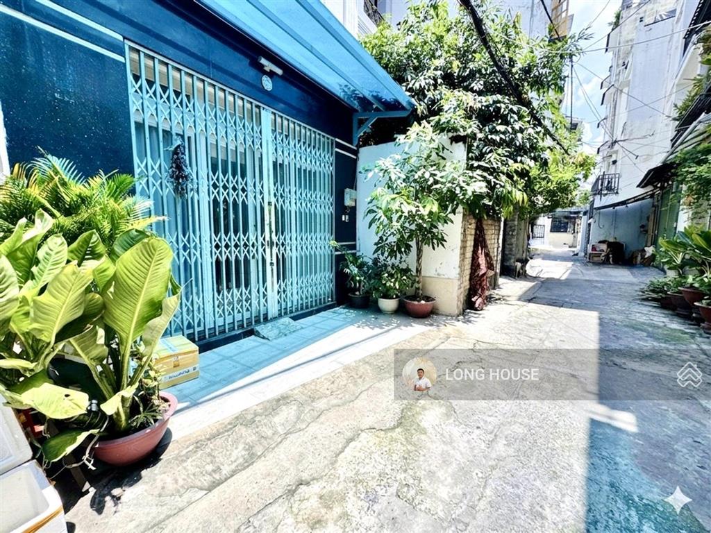 Nhà đẹp 5 tầng, 51.2m²  5 phòng ngủ, hẻm ô tô ngay nguyễn văn đậu  hoàng hoa thám
