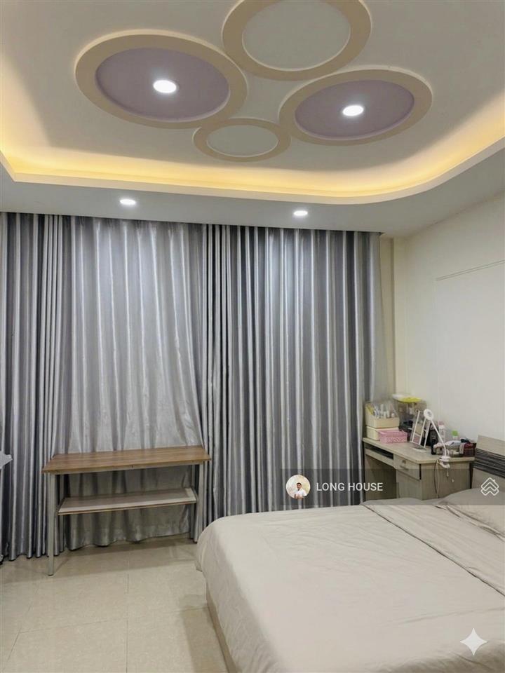 Nhà đẹp 5 tầng, 51.2m²  5 phòng ngủ, hẻm ô tô ngay nguyễn văn đậu  hoàng hoa thám
