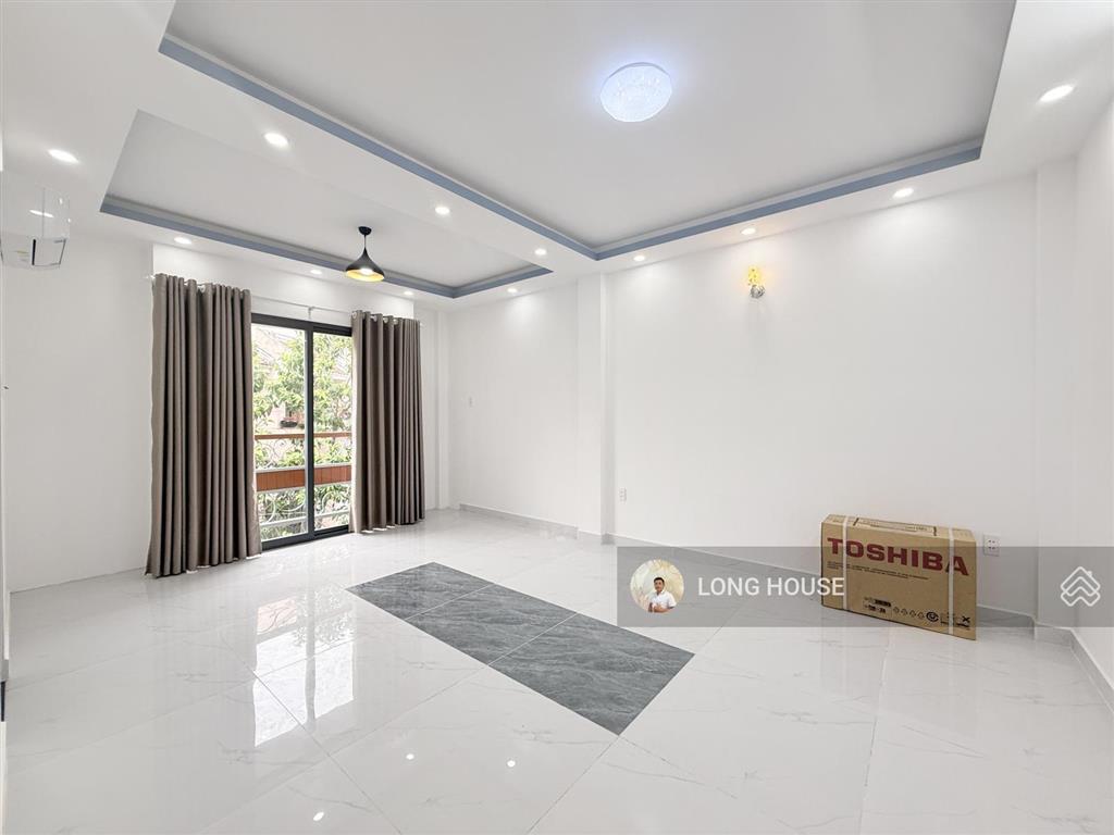 Vip phú nhuận. nhà 5 tầng xây mới  3 phòng master  hẻm oto  oto vào nhà đặng văn ngữ  lê văn sỹ